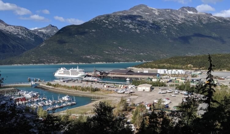 Skagway considers Yukon mining traffic to diversify port | CBC News